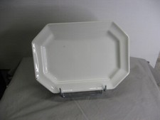 Très beau plat de service en