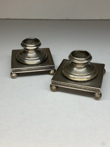 Bougeoirs signés en bronze - bougeoirs,