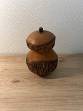 Moulin À Poivre / Sel En Bois En Forme De Gros Champignon