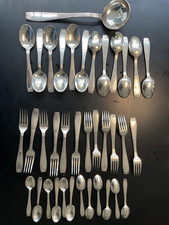 CHRISTOFLE, menagere ARGENT 37 P  modele  CIRTA, poinçons.