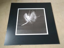 Grand cadre photo danseuse noir et blanc en verre noir carré 50cm Ikea