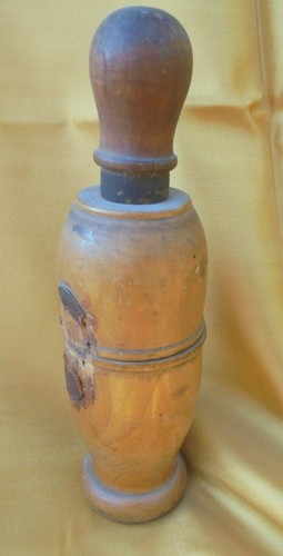 Ancienne bouchonneuse bois - ancienne,