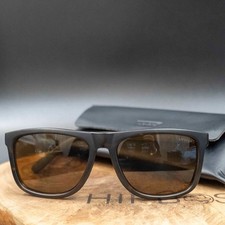 Lunettes de soleil Levis pour