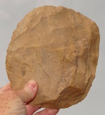 Neolithic Quartzite Scraper Disc from Termit, Ténéré-Niger