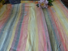 lot===2nappes ou jetés de