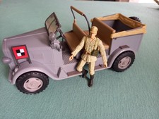 Hasbro Indiana Jones Command Car Et Soldat