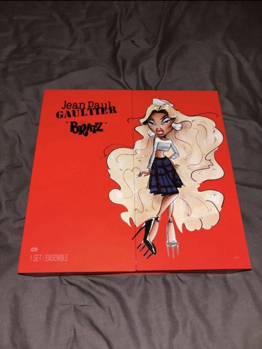 Poupée collector bratz jean - poupée, x