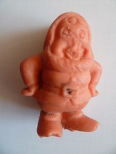 Figurine gomme ESSO GLUPS  Blanche Neige et les 7 nains - JOYEUX version orangée