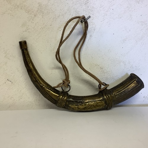 Ancienne poire corne à - ancienne,