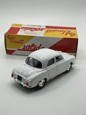 Voiture DAUPHINE 1962 Solido