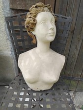  Ancien buste en plâtre