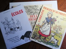 Lot de 2 albums + 1 pochette