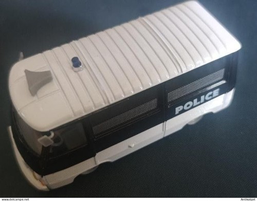 Peugeot police 1965 - j7,
