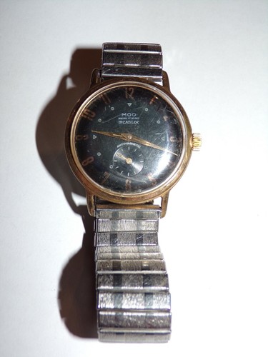 Ancienne montre mécanique mod - mécanique,