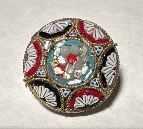 Broche ancienne micro - -,
