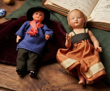 Lot de 2 petites poupées