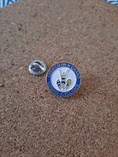 Pin's Crevecoeur Le Grand