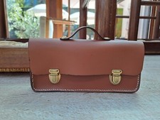 Le p'tit cartable en cuir