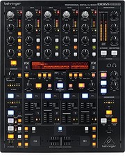 Behringer DDM4000 5-channel