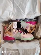 Nike LeBron 19 Valentine's Day