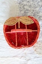 Grand panier vintage en osier peint - Forme de pêche