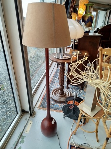 Lampadaire scandinave teck - scandinave, en