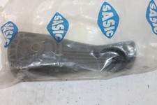 Support moteur arrière pour