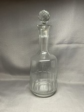 CARAFE CRISTAL TAILLÉ MODÈLE CATON . DLG BACCARAT / SAINT LOUIS .