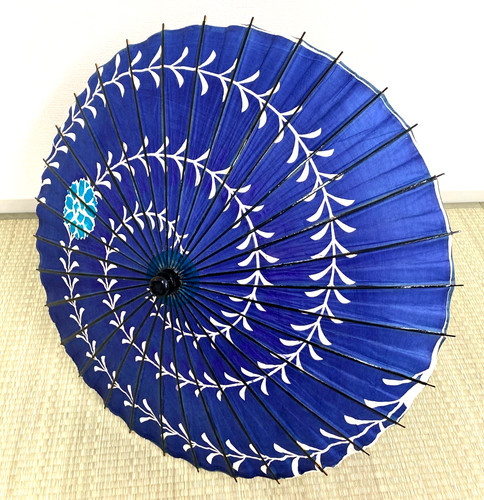 Ancien parapluie japonais