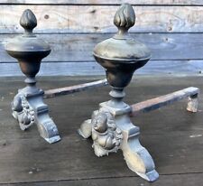 Paire de Chenets au Marmouset