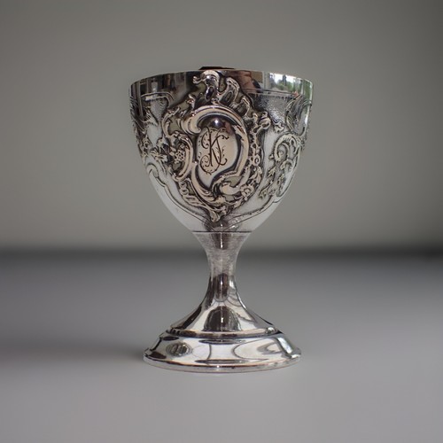 Ancien coquetier metal - ancien,