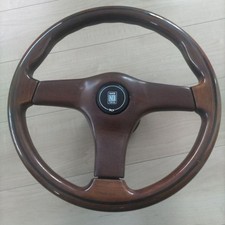 Volant bois NARDI utilisé