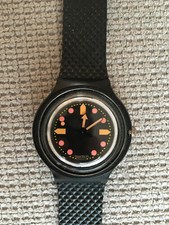 montre Swatch Scuba noire