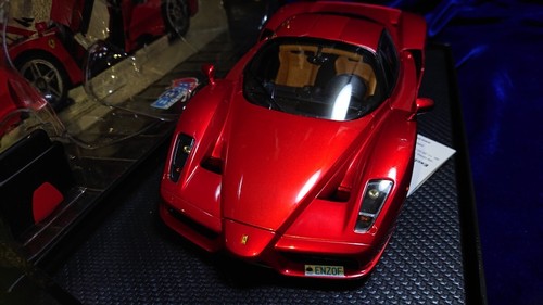 Ferrari enzo f - ferrari,