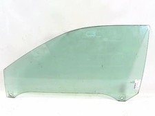 Vitre avant gauche AUDI A3 1 PHASE 2 8L3845201