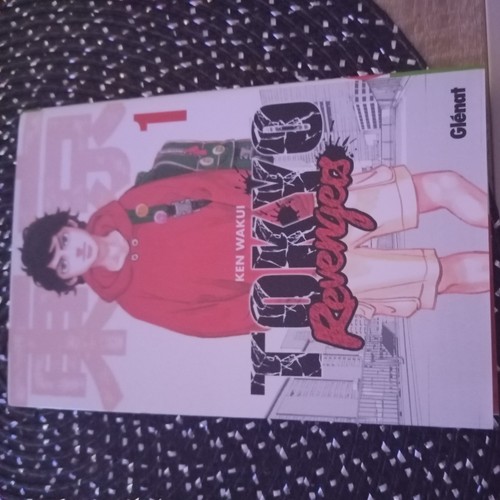 Manga tokyo revengers - manga,