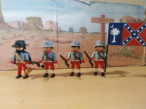 Playmobil sudistes cadets