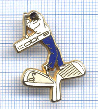 Pin's Arthus BERTRAND de la série COBRA joueur et club de GOLF / bleu foncé