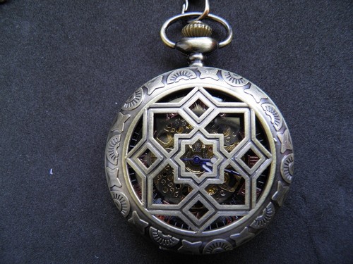 Montre ciselèe savonnette - montre,