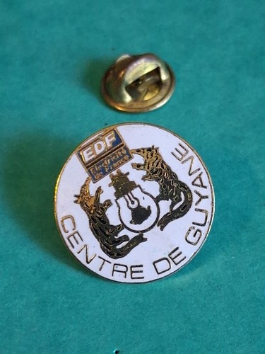 Pins pin edf guyane - pin's,