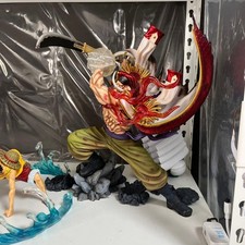 Figurine barbe blanche ONE