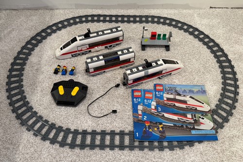 Lego 7897 passenger train - passenger,