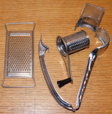 vintage LOT 2 mini Râpe à FROMAGE suisse MOULI france MOULINEX swiss made RAPER