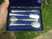 COFFRET SERVICE MIGNARDISES ARGENT MASSIF  POINCON MINERVE ET ORFEVRE "HT"