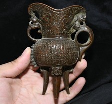 Statue en verre de tasse de