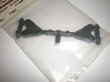 ASSOCIATED 7341 Supports triangles arrière RC10 T3