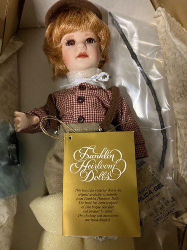Poupée porcelaine coca - poupée,