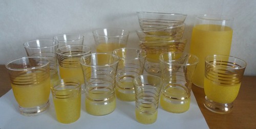 Lot verres anciens jaune - lot,