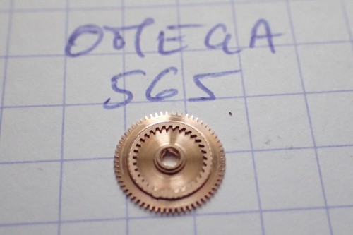 Omega 565 rochet automatique - :,