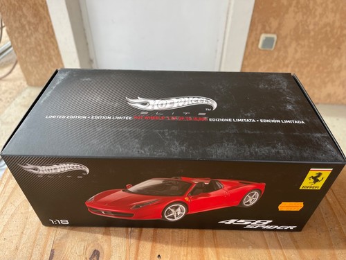 Hot wheels elite ferrari - 1:18,